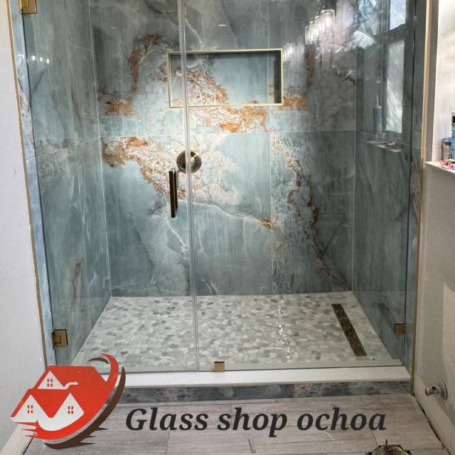 Glass Shop Ochoa